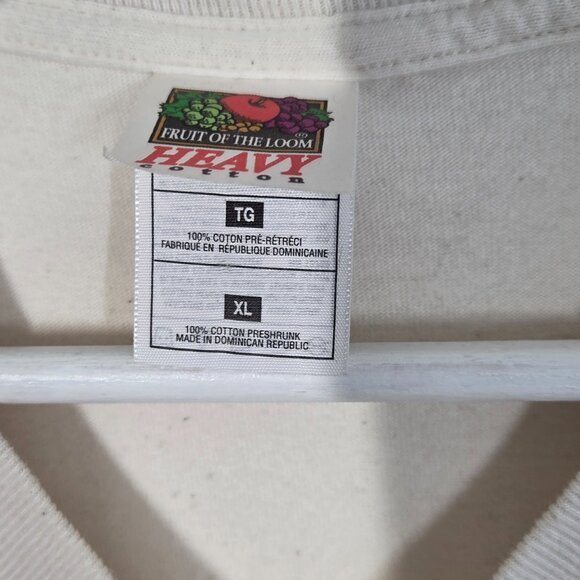 Retro Vintage Style Grey Wolf Tee - Picture 3 of 5